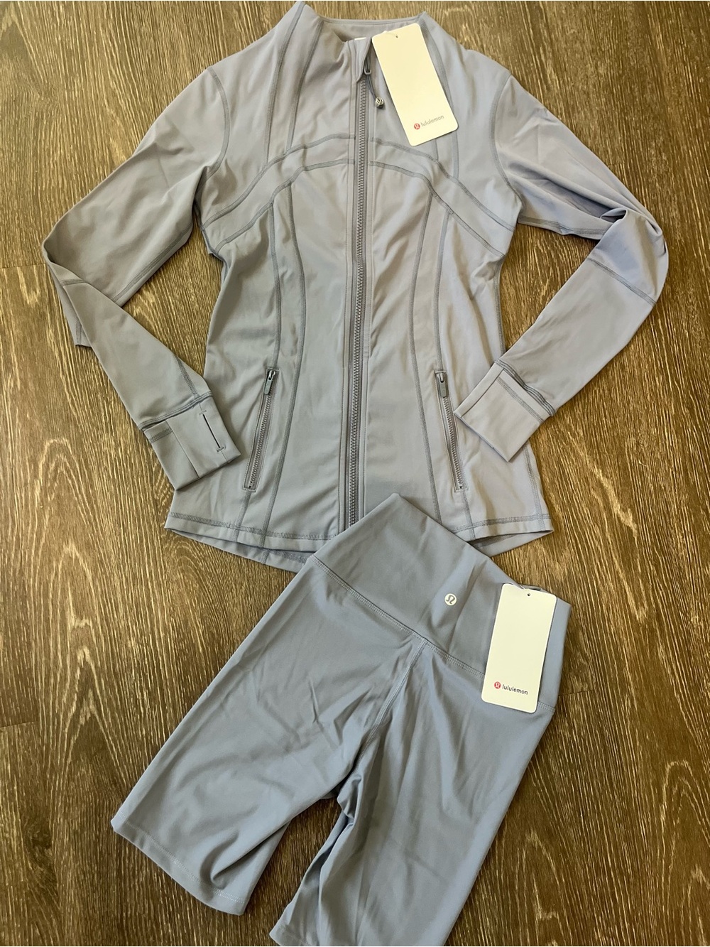 lululemon athletica Light Gray Zip-Up Define Jacket with Matching Biker Shorts